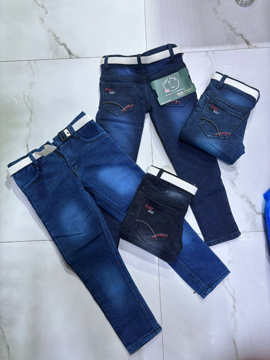 Heavy Knitted Pocket Kadai Jeans